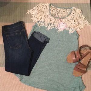 Umgee lace tunic